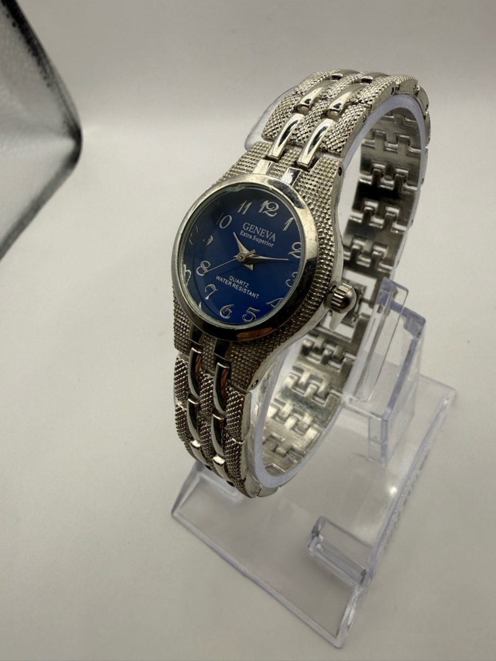 Geneva His & Hers Quartz Movement Watch Set Silver with Blue Dial (New Battery) - Picture 13 of 14